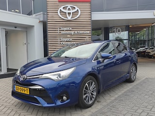 Toyota Avensis 1.8 VVT-i Lease Pro 1500KG TREKGEWICHT TREKHAAK NAVI BLUETOOTH DAB+ 17"LM-VELGEN CAMERA