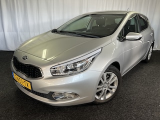 Kia Ceed Cee'd 1.4 CVVT DynamicLine ECC/CRUISE/NAVI/CAMERA/LMV