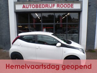 Toyota Aygo 1.0 VVT-i x-joy AUTOMAAT,AIRCO,NIEUWE APK !!