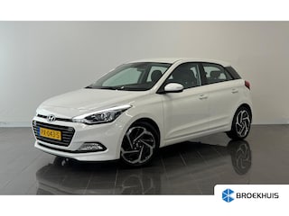 Hyundai i20 1.0 T-GDI Comfort | Achteruitrijcamera | Buitenspiegels elektrisch inklapbaar | Cruise control
