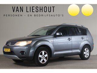 Mitsubishi Outlander 2.0 DI-D 4WD Intense GRIJS KENTEKEN!! Climate I Cruise