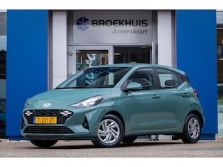 Hyundai i10 1.0 Comfort | Apple Carplay/Android Auto | Airco | Cruise control | Dealer onderhouden | Rijstrooksensor met correctie | Airco | Apple Carplay/Android Auto|telefoonintegratie premium | Armsteun voor