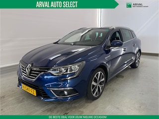 Renault Mégane Estate 1.3 TCe 160pk Automaat Bose | Trekhaak | Easy Life Pack | R-Link 2 multimedia- en navi | PDC V+A | Camera