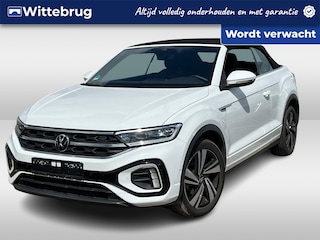 Volkswagen T-Roc 1.5 TSI R-Line DSG / Fabrieksgarantie 2027 / Facelift / Virtual Cockpit Pro / Trekhaak / Camera / Stuur & Stoelverwarming / Camera / Navigatie / 18'' LMV