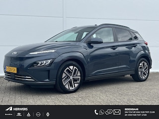 Hyundai Kona EV Fashion Sky 64 kWh /Apple Carplay/Android Auto/ cruise control adaptief met Stop&Go/ elektrisch glazen schuif-/kanteldak/ metaalkleur (€ 695) V7U - Surfy Blue Metallic/