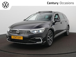 Volkswagen Passat Variant 1.4 TSI PHEV GTE Business | Panoramadak | Camera | Stoelverwarming