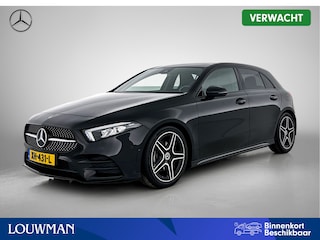 Mercedes-Benz A-klasse 200 AMG | Night pakket | Panorama schuif/kanteldak | Parktronic + camara achter | Thermotronic | Stoelverwarming