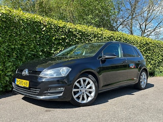 Volkswagen Golf 1.4 TSI ACT Highline Automaat | H-Leder | Navi | Stoelverwarming | Clima | 17" Velgen | PDC | Cruise |