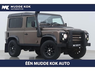 Land Rover Defender 2.4 TD 90 SW | Trekhaak | Stoelverwarming | Getint Glas | Airco | Voorruitverwarming