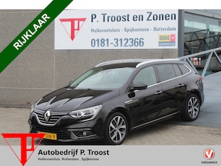 Renault Mégane Estate 1.5 dCi Bose Navigatie/Achteruitrijcamera/Parkeersensoren rondom/Dodehoek detectie/Park assist/Climate control/Cruise control/Trekhaak/Bluetooth/17'' Lichtmetalen velgen.