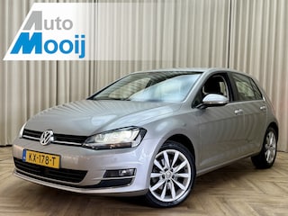 Volkswagen Golf 1.6 TDI Connected Series *Eerste Eigenaar* Stoelmassage / 1/2 Leder / Adapt. Cruise / Uitklapbare Trekhaak / Carplay / Stoelverwarming / Org.NL!