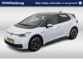Volkswagen ID.3 First Plus 204 PK 58 kWh / LED / Navigatie / Climate control / Camera / Donker glas / 19"LMV