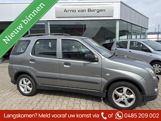 Suzuki Ignis 1.3-16V FREESTYLE, airco, trekhaak, achterspoiler, zeer nette auto, top onderhouden afkomstig van 2e eigenaar !!