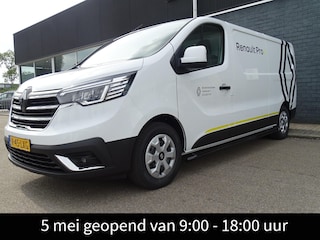 Renault Trafic E-Tech T29 L2H2 Advance 52 kWh PARKEERPAKKET / NAVI / TREKHAAK