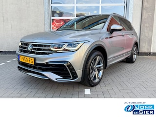 Volkswagen Tiguan 1.5 TSI R-Line Business Automaat|Trekhaak|Matrix LED|Navi|Clima|Rijklaarprijs!