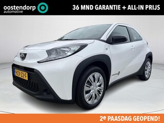 Toyota Aygo 1.0 VVT-i MT Play | All-in prijs | Apple/Android | Camera | Airco |