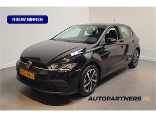 Volkswagen Polo 1.0 TSI Life Business - Apple Carplay/Android auto - Stoelverwarming - Virtual cockpit - App connect