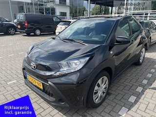Toyota Aygo 1.0 VVT-i MT Play I 1e Eig. I Carplay I NL-auto