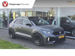 Volkswagen T-Roc 1.5 TSI Sport |NAP |Automaat |Leder |Digitaldash |Pano |R-Line
