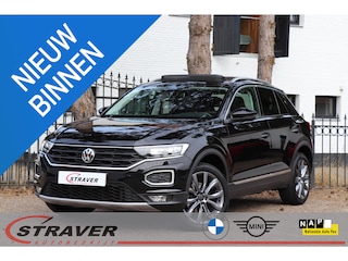 Volkswagen T-Roc 1.5 TSI Sport |Panorama dak |Achteruitrijcamera |Keyless