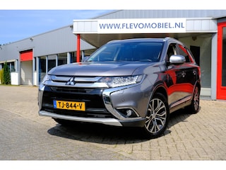 Mitsubishi Outlander 2.0 150pk Instyle 7-pers Aut. Schuifdak|1e Eig|Leder|Navi|Clima|Cam