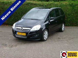 Opel Zafira 1.8 Cosmo Airco Navigatie NL auto met NAP 7 persoons, trekhaak
