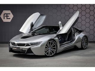 BMW i8 | PROGRESSIVE PACKAGE HARMAN KARDON, HEAD-UP, COMFORT ACCESS | 20" | APPLE CARPLAY | DRY CARBON INTERIOR PACK | I-INTERIOR HALO DALBERGIA BRAUN | DAB RADIO | ETC.