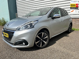 Peugeot 208 1.2 PureTech Allure Panodak Leer Automaat