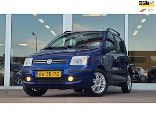 Fiat Panda 1.2i Emotion 1e Eigenaar Clima Allseason banden Nieuwe APK