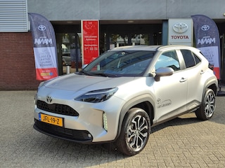 Toyota Yaris Cross Hybrid 115 DYNAMIC NIEUW DIRECT LEVERBAAR! STOEL/STUURVERW PARK-SENSOREN BLIND SPOT NAVI CAMERA AD-CRUISE CLIMA 17'' LM-VELGEN KEYLESS