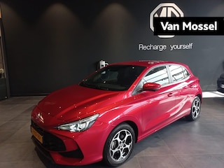 MG 3 Hybrid+ 1.5 Hybrid+ Luxury 360 camera - Cruise controle - Carplay - Navigatie - Demo voertuig