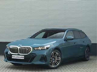 BMW i5 Touring eDrive40 M-Sport - Onderstel Prof - Pano - Trekhaak - Bowers & Wilkins
