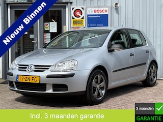 Volkswagen Golf 1.6 FSI Trendline | AIRCO | 5DRS | LICHTMETAAL |