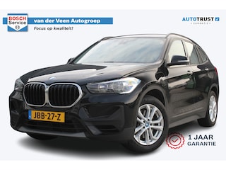 BMW X1 xDrive25e Executive | Incl. 12 maanden garantie | Cruise control | Voorstoelen verwarmd | Climate control | Parkeersensoren voor/achter | DAB | Lichtmetalen velgen | Airco | Bluetooth | Navigatie | Achteruitrijcamera