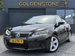 Lexus CT 200h Hybrid Dealer Onderhouden,2e Eigenaar,Navi,Clima,Cruise,Lm velgen,Alcantara Bekleding,Automaat,Apk tot 02-2026