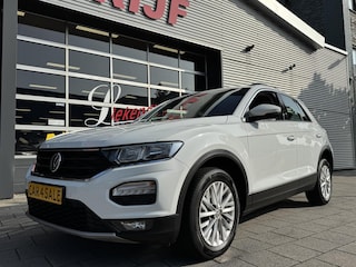 Volkswagen T-Roc 1.0 TSI Style - Airco I LED I PDC I Comfort pakket I Sport velgen I Dealer onderhouden