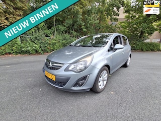 Opel Corsa 1.2-16V Design Edition 5 drs org ned auto met nap erbij