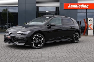 Volkswagen Golf R-line 1.5 eTSI 150pk DSG facelift Black style/Panodak /Camera / mIQ Matrix LED / Key-less