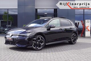 Volkswagen Golf R-line 1.5 eTSI 150pk DSG facelift Black style/Panodak /Camera / mIQ Matrix LED / Key-less