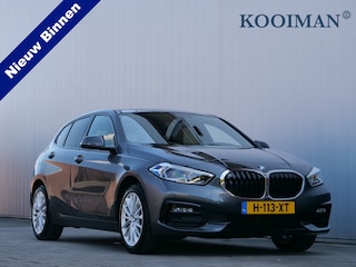 BMW 118i 141pk Executive Edition Automaat LED / Camera / Sporstoelen