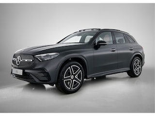 Mercedes-Benz GLC 400e 4MATIC Sport Edition | AMG Premium Plus | Nightpakket | Techniekpakket met Airmatic | Trekhaak | Rijassistentiepakket Plus | Winter pakket | Magno matte lak |