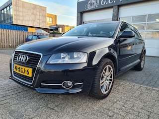 Audi A3 Sportback 1.4 TFSI Attraction Pro Line Business navi