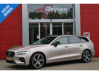 Volvo V60 2.0 B3 175PK PLUS DARK MILD HYBRID | PANORAMISCH SCHUIF/KANTELDAK | PREMIUM AUDIO HARMAN/KARDON | NAVIGATIE VIA GOOGLE AUTO | APPLE CARPLAY / ANDROID AUTO | FULL-LED ACTIVE HIGH BEAM KOPLAMPEN MET ADAPTIEVE BOCHTVERLICHTING EN EXTRA HOGE LICHOPBRENGST| LED MISTLAMPEN | VERLICHTINGSPACK 2 | TREKHAAK MET SEMI ELEKTRISCH INKLAPBARE KOGEL 1800KG TREKGEWICHT! | 19'' 5-DOUBLE SPAAKS MATT GRAPHITE / DIAMOND CUT VELGEN | LEDEREN BEKLEDING | POWER SEATS - BESTUURDERS- EN PASSAGIERSSTOEL ELEKTRISCHVERSTELBAAR MET GEHEUGEN, ELEKTRISCH VERSTELBARE ZITVERLENGERS /LENDESTEUN VIERVOUDIG | STOEL- EN ACHTERBANKVERWARMING | STUURVERWARMING | VOORRUITVERWARMING | PARKEERVERWARMING MET TIMER (STANDKACHEL) | VISUAL PARK ASSIST - CAMERA VOOR + ACHTER INCL. 360 GRADEN VIEW | EXTRA GETINTE ACHTERRUITEN | ELEKTRISCH BEDIENBARE ACHTERKLEP | ELEKTRISCH INKLAPBARE BUITENSPIEGELS|