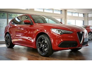 Alfa Romeo Stelvio 2.0 T 280 PK AWD Super | Ti Diffuser | | Carplay | | 20 inch |