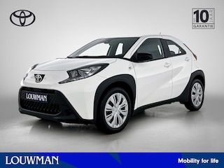 Toyota Aygo 1.0 VVT-i MT Play - Louwman Zin in Zomervoordeel auto -