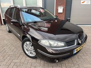 Renault Laguna Grand Tour 2.0-16V Privilège / Navi / Leder / PDC / AUT / Clima