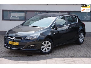 Opel Astra 1.4 Turbo Edition