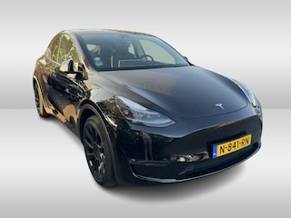 Tesla Model Y Long Range AWD 75 kWh / Autopilot / Panoramadak / Camera / 21'' / Keyless / Leder / Dodehoek / Navigatie / Stoelverwarming