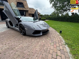 Lamborghini Aventador 6.5 V12 LP700-4