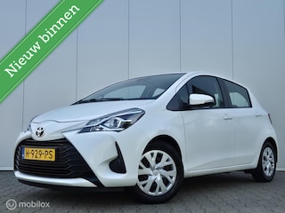 Toyota Yaris 1.0 VVT-I ACTIVE/CAMERA/NAVI/BLUETOOTH/USB